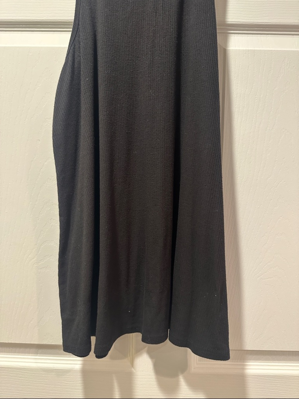 Maurices Sleeveless Black Mock Neck Women's Top - Picture 3 of 6